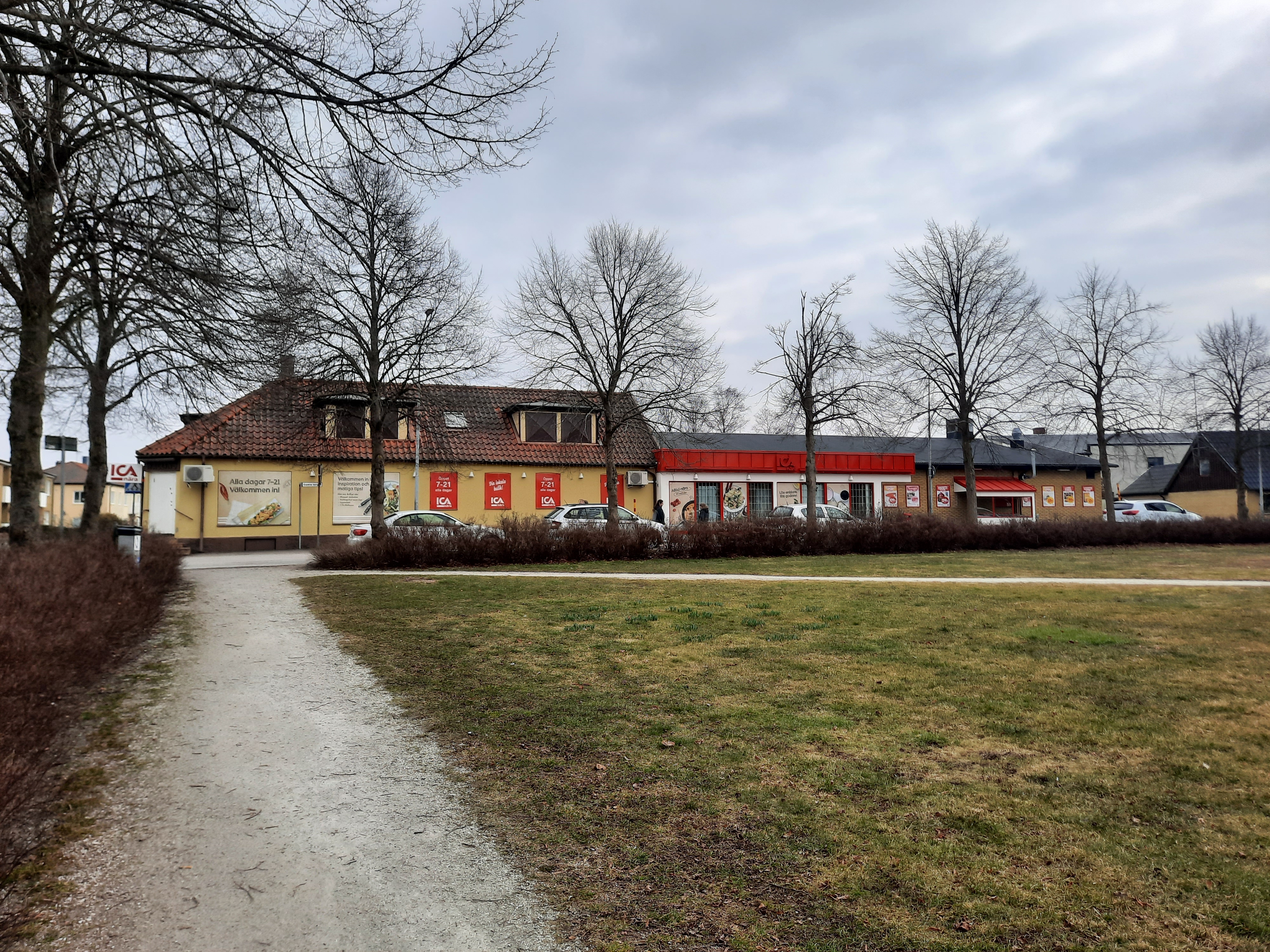 ICA affären sett från Gamla torget.