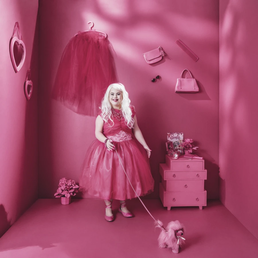 Barbie i sin rosa v&auml;rld. Foto: Emma Svensson.
