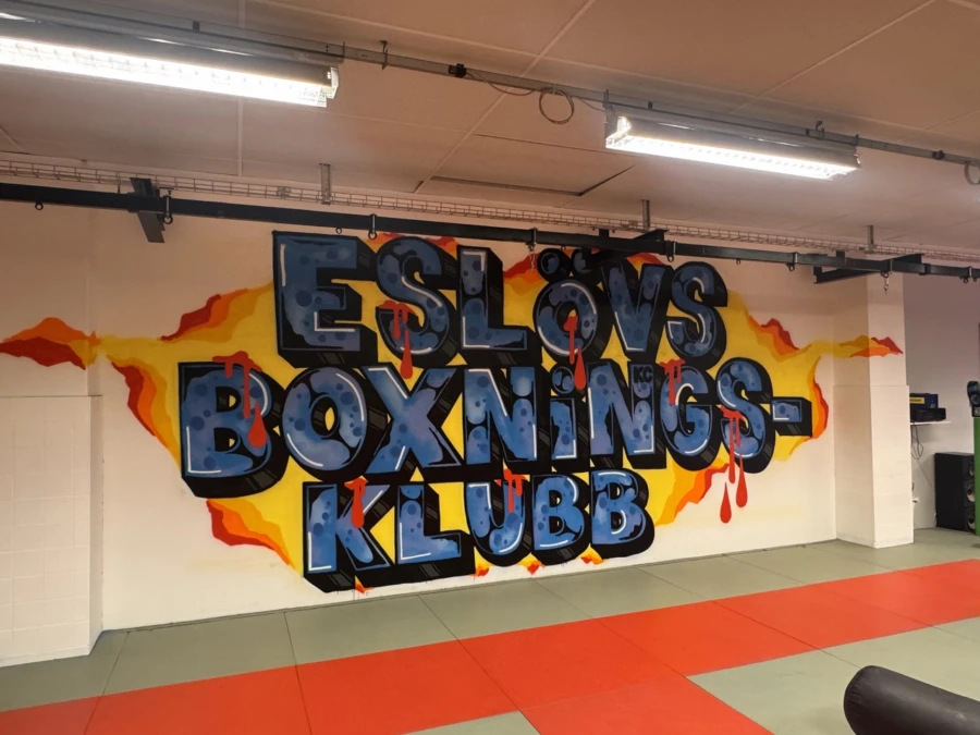 Graffiti på en vägg med texten "Eslövs boxningsklubb"