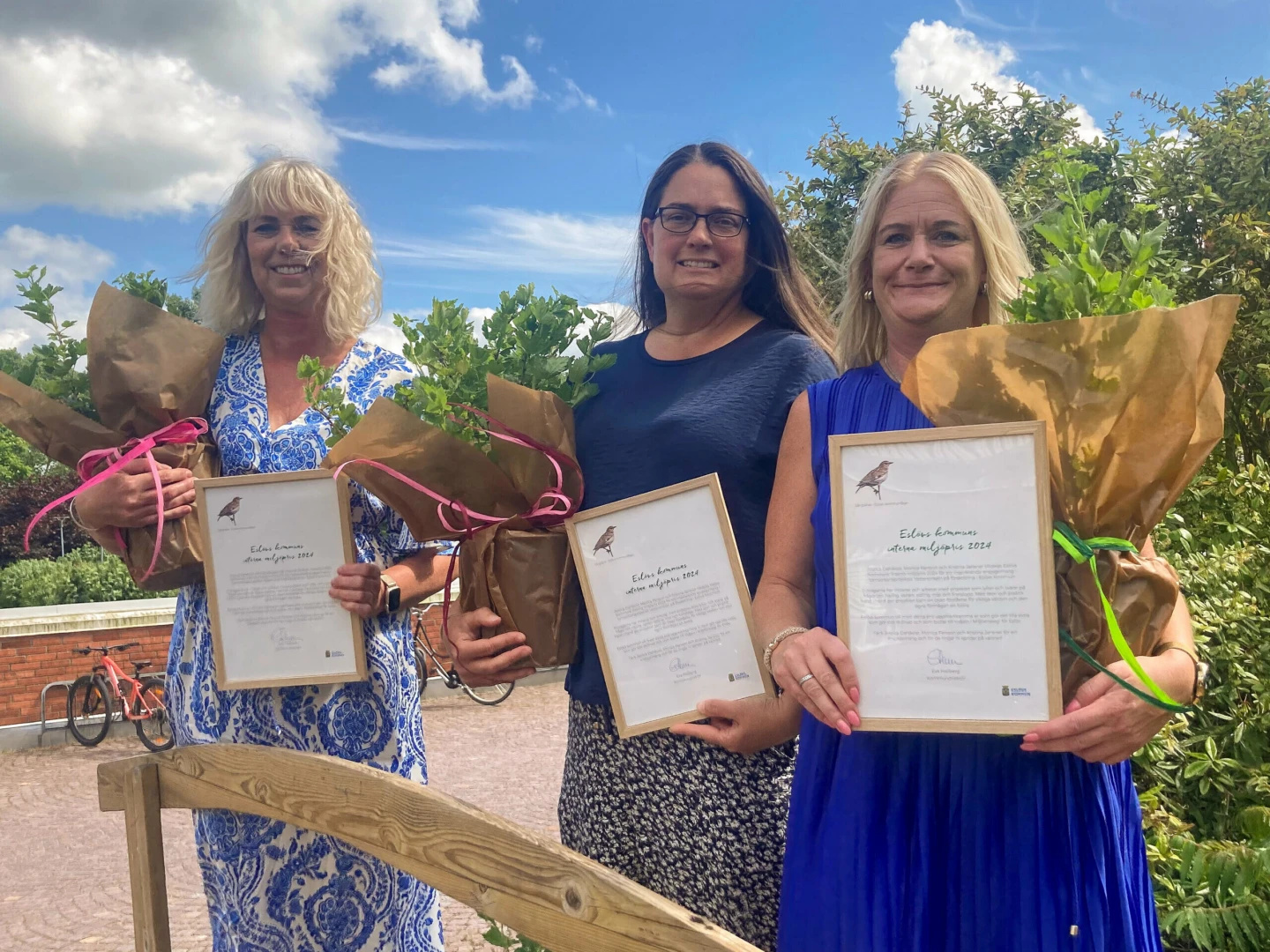 onica Persson, Blåsippans förskola, Kristina Jansner, Sockertoppens förskola, och Jessica Dahlkvist, Hasslebo förskola, är Eslövs kommuns första interna miljöpristagare.