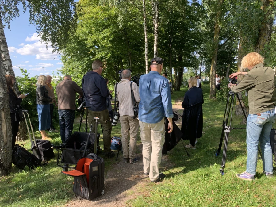 B&aring;de riksmedia och lokala medier samlades &aring;terigen i Esl&ouml;v p&aring; m&aring;ndagen.