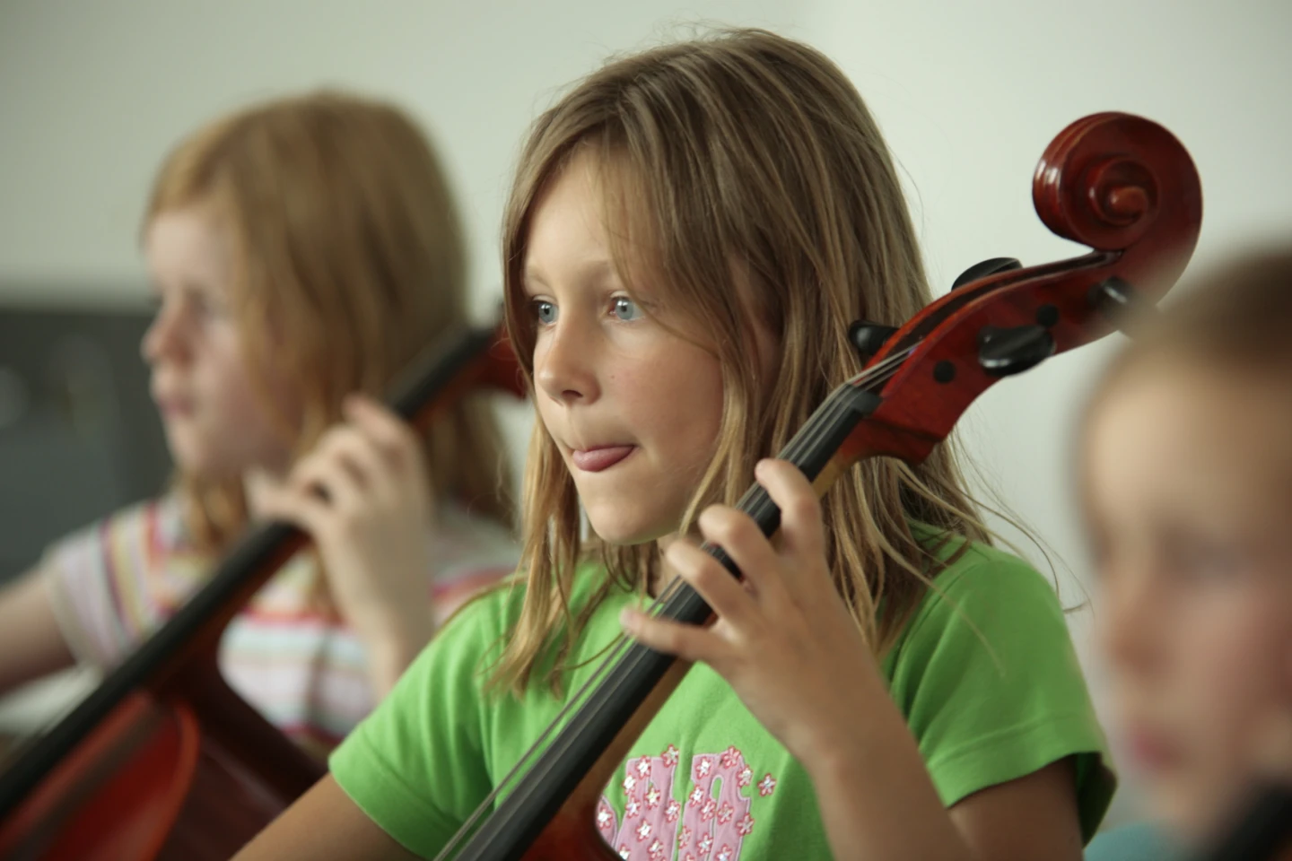 Elever på Kulturskolan spelar cello