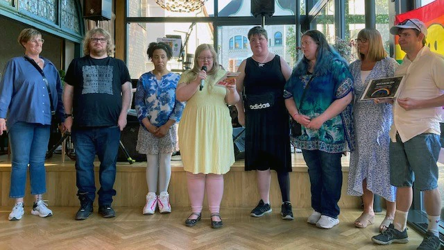 &Aring;rets hj&auml;ltar med sitt fina fiplom: Anna Svendsen, Andreas Gustafsson, Lisa Kibona, Julia Andersson, Emilia Westlund, Hanna Liljegren, Camilla M&aring;nsson Dahlstr&ouml;m och Nicklas Gr&auml;ntz.