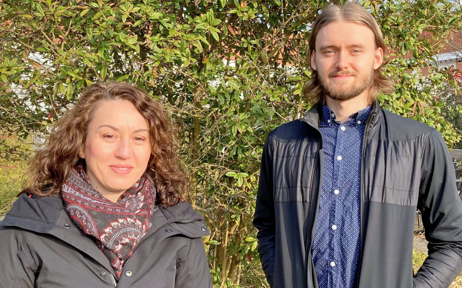 Biståndshandläggarna Almira Rezniqi och Elias Rodman är Eslövs kommuns första Silviahandläggare.