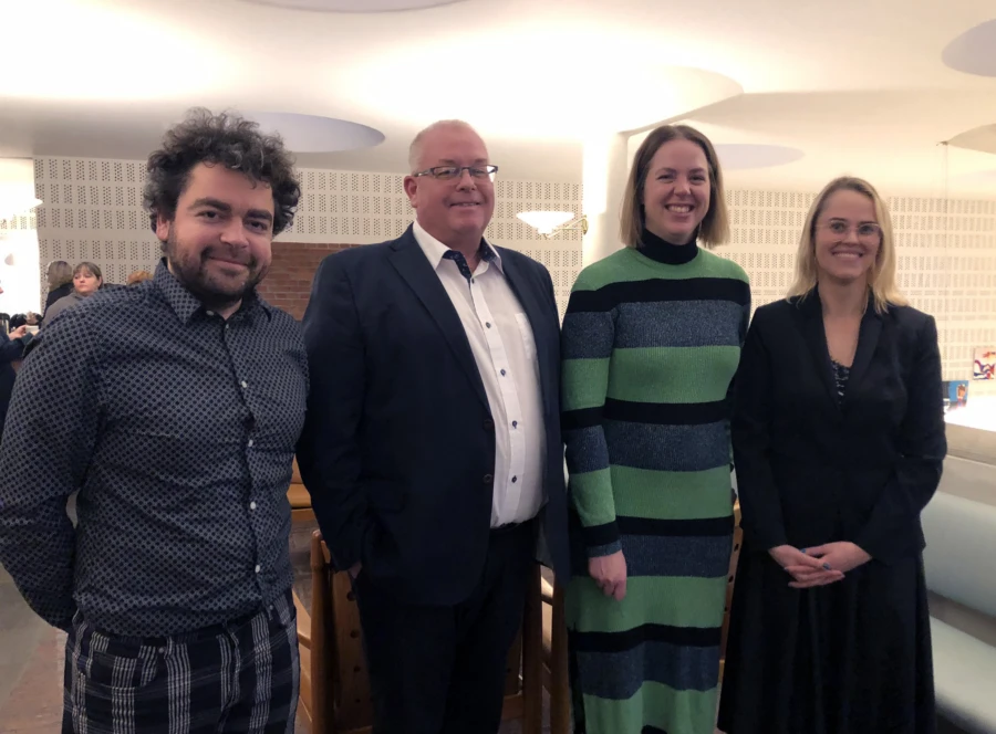 Karolis Zibas, integrationshandläggare på UNHCR, Tony Hansson, ordförande i vård- och omsorgsnämnden, Annie Niubó, utvecklingsstrateg, och Laura Pereviciute, enhetschef på socialförsäkrings- och arbetsmarknadsdepartementet i Litauen.