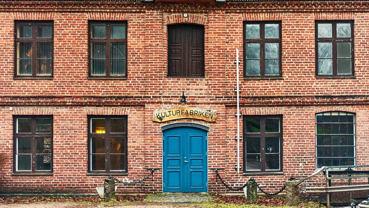 Fasaden på Kulturfabriken i Stockamöllan